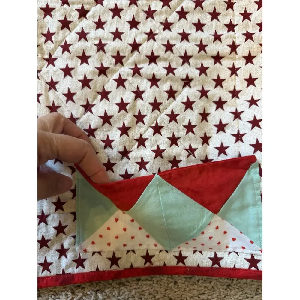Hoffman Fabrics 3D Fireworks Quilted Wall Hanging 36x42 4th of July w/Glasses